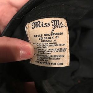 Black skinny miss me jeans!